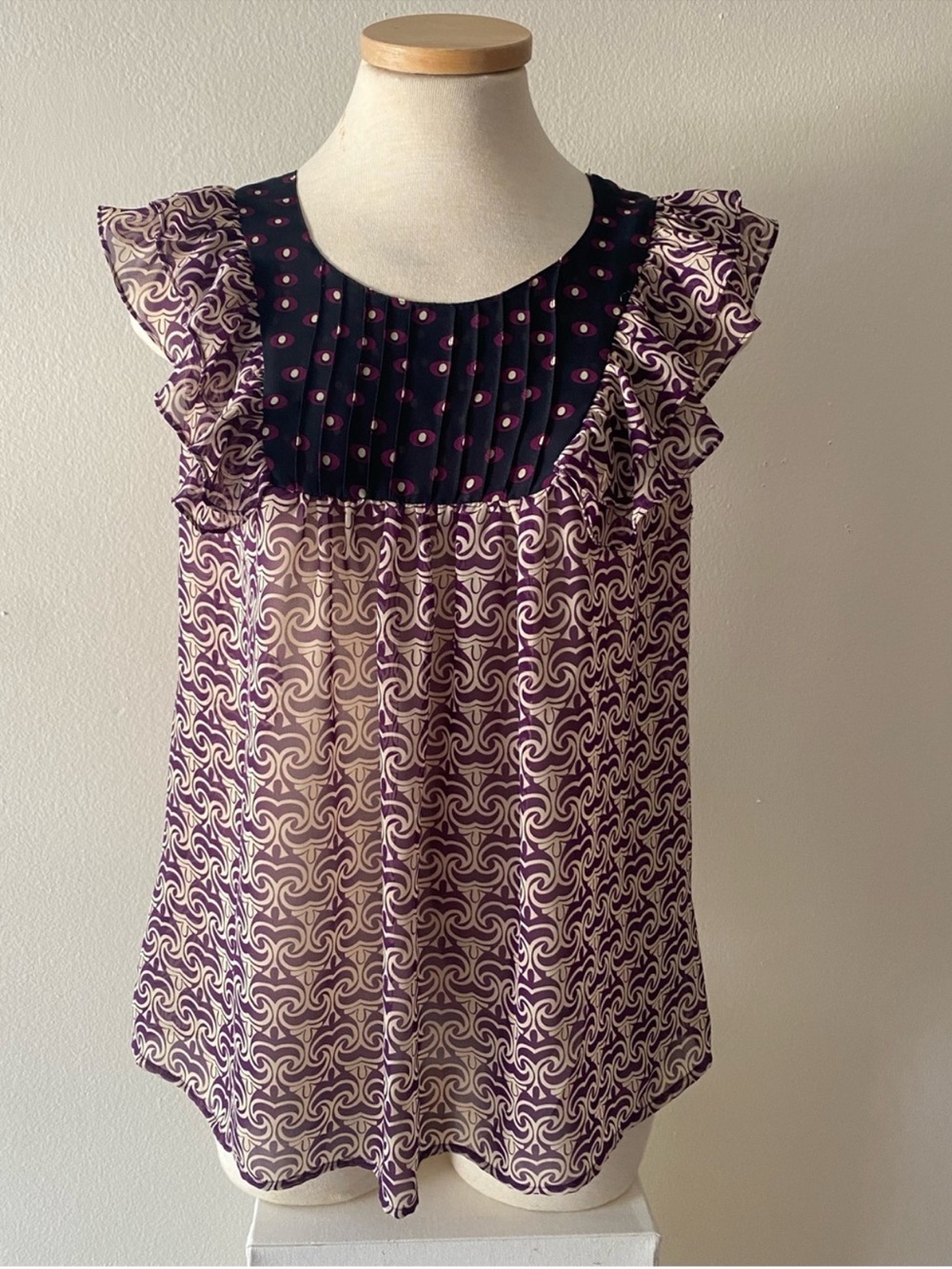 Banana Republic Purple Patterned Flutter-Sleeve Camisole with Navy Yoke